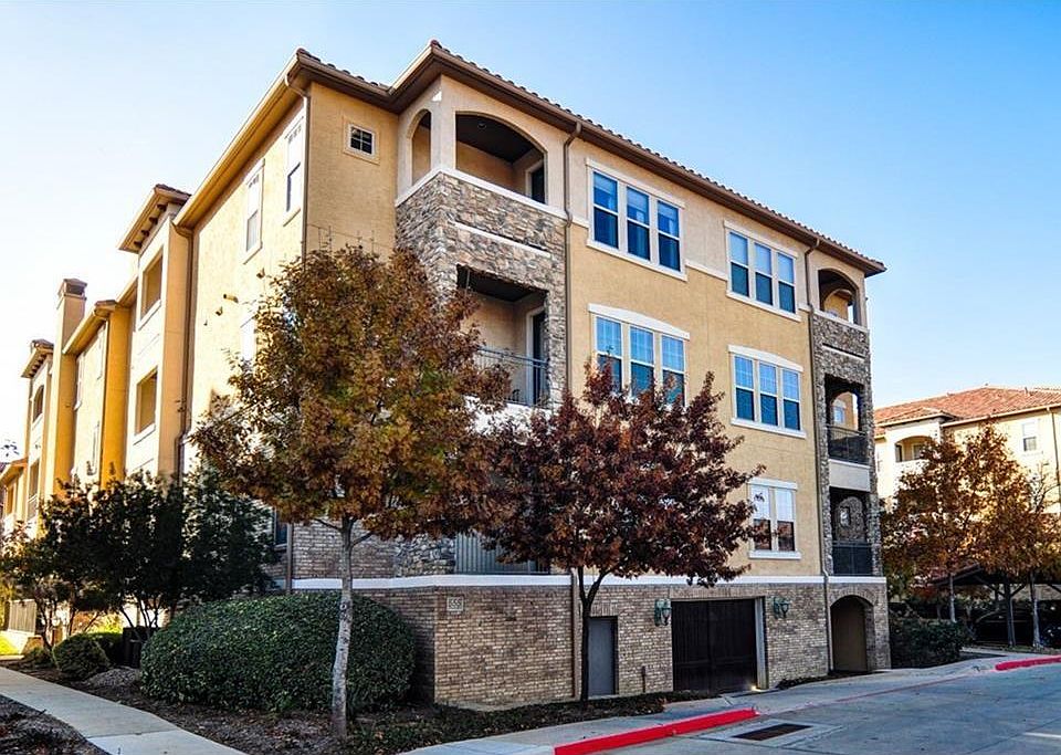 1st image of 555 Via Amalfi APT 204