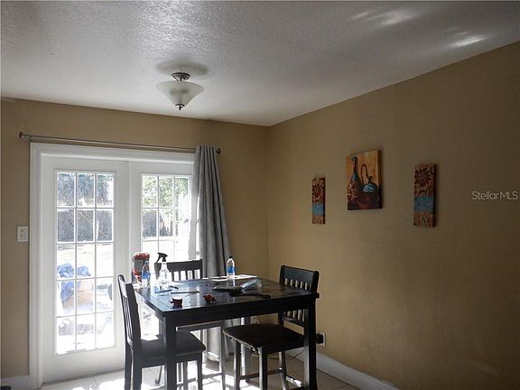 2nd image of 2510 N Beaumont Ave