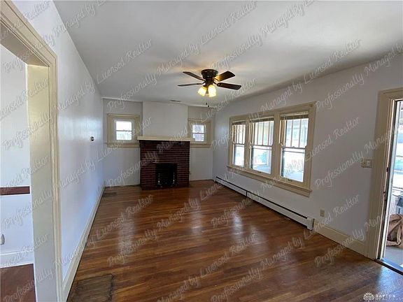 5th image of 3409 Wayne Ave