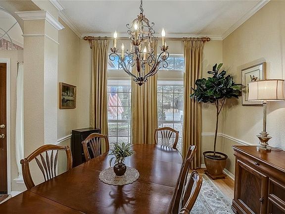 5th image of 12003 Hispania Ct