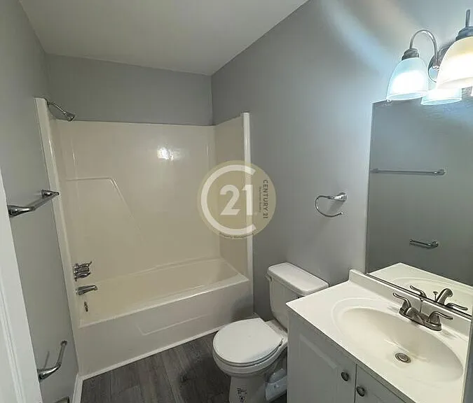 5723 Constance Ct — Photo 12