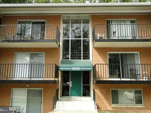 12658 Dara Dr APT 102, Woodbridge, VA 22192