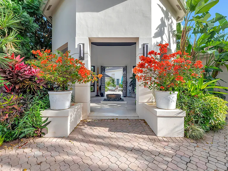 17070 Royal Cove Way — Photo 1