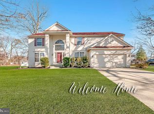 1908 Teaberry Ave, Williamstown, NJ 08094