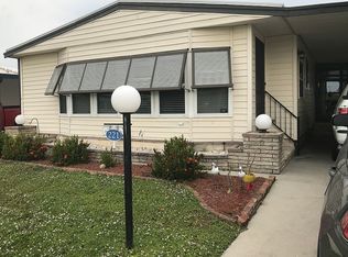 221 Lazy River Rd, North Port, FL 34287