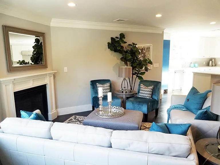 1525 Beacon St #3 — Photo 5