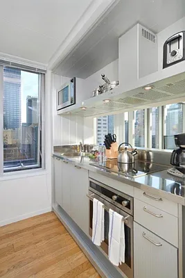 Rented by Level Group | media 13
