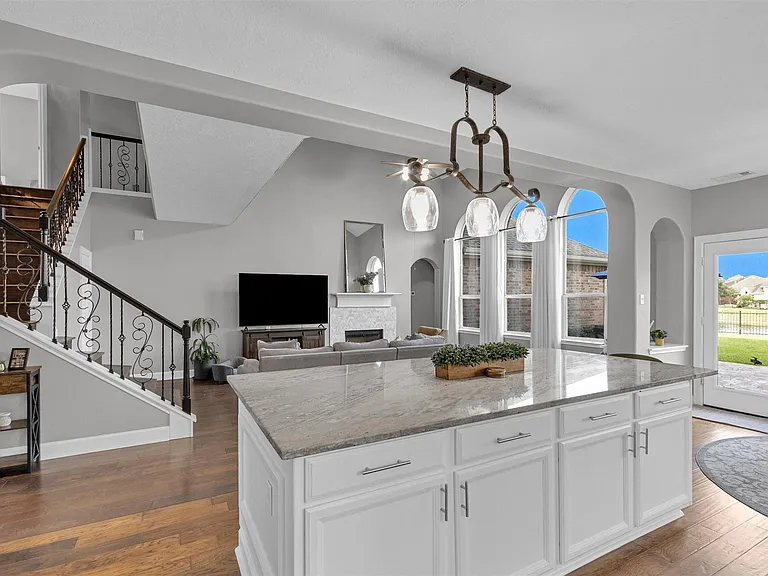 3002 E Lake Falls Cir — Photo 16