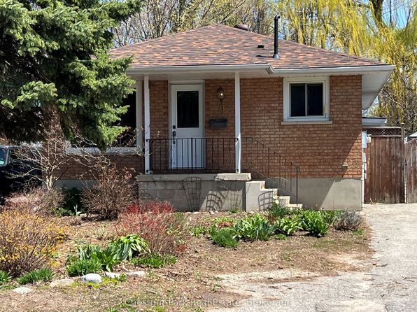 9 Sproule Ave, Collingwood, ON L9Y 4K8