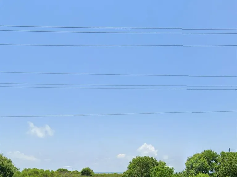 672 Highway 87 — Photo 10
