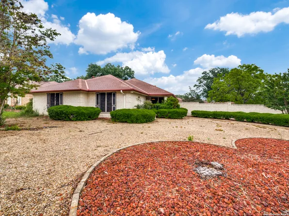 5927 Grandwood Dr, San Antonio, TX 78239