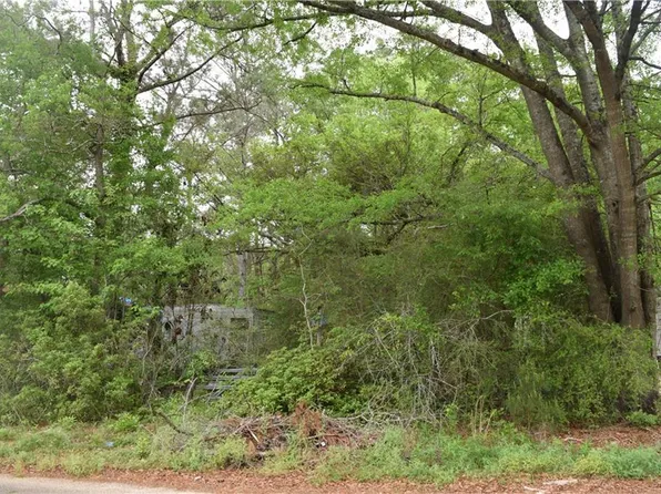 21211 Fern St, Covington, LA 70435