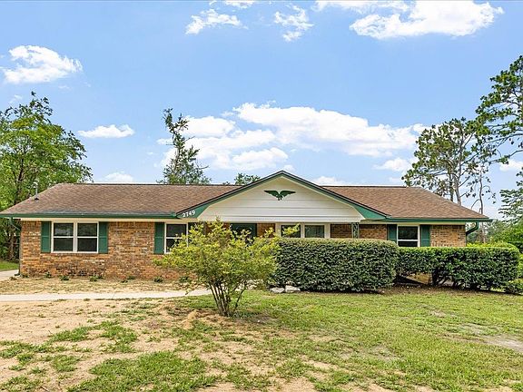 4th image of 2749 N Sandalwood Dr