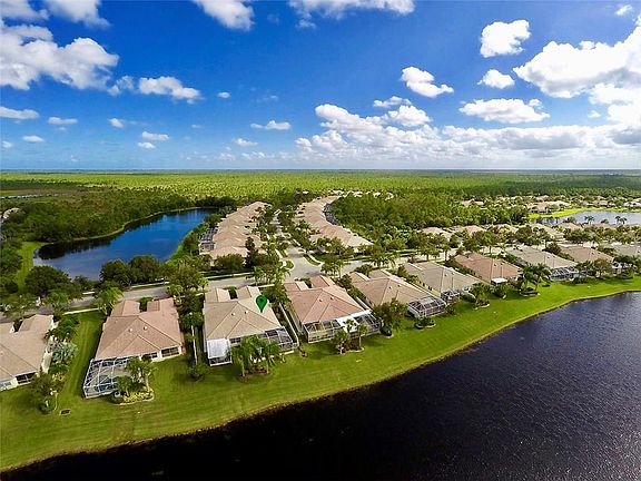 2nd image of 8972 SE Retreat Dr
