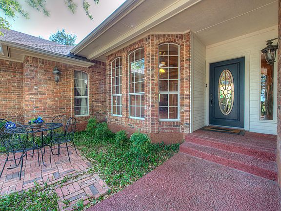 5th image of 314 Duck Lake Dr