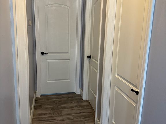 4th image of 1017 Gray Rd