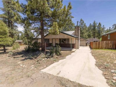 304 Greenspot Blvd, Big Bear City, CA, 92314