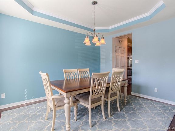 5th image of 11468 Sadler Walk Lane Gln