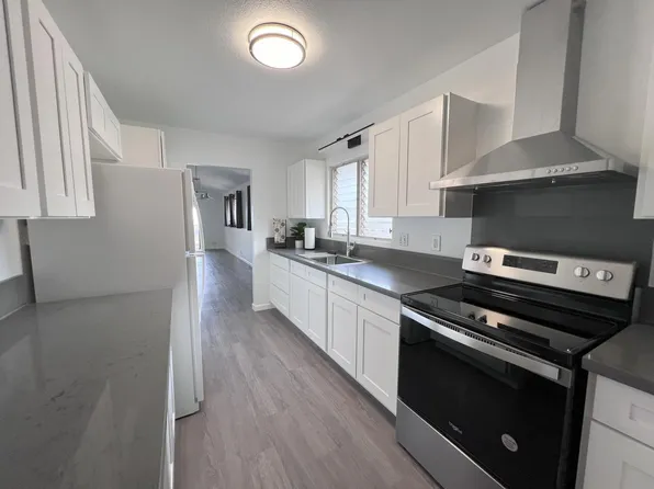 94-693 Kamalo St, Waipahu, HI 96797