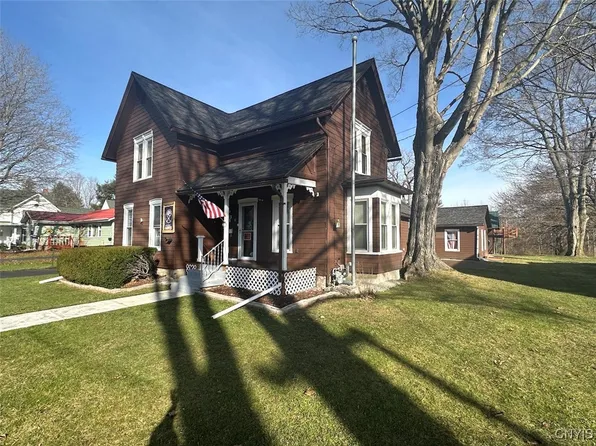 11 Willard St, Belmont, NY 14813