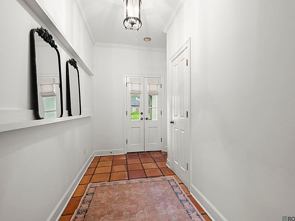 4th image of 7510 Old Sturbridge Ln