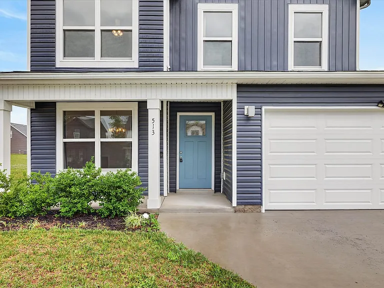 513 Herman Dr — Photo 4
