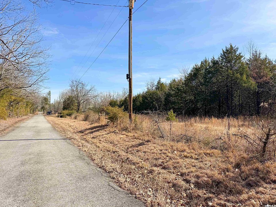 1st image of 170 Enders Rd