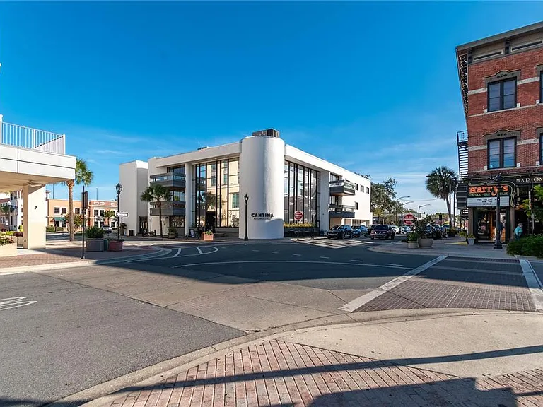 510 SW 15th Ave — Photo 46