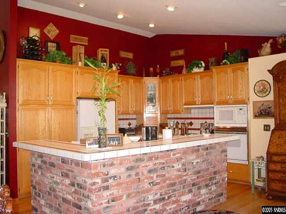 3rd image of 1531 Saltbush Ct