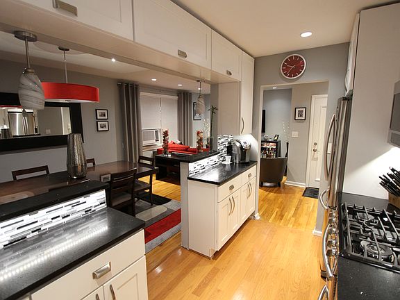 4th image of 22 Edwards St APT 2D