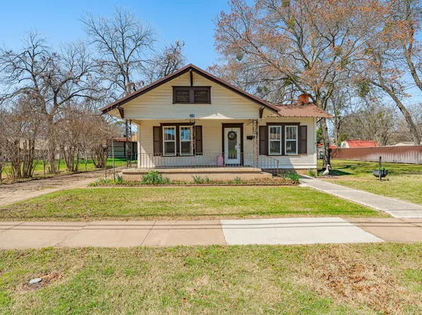 724 S Texas St, De Leon, TX 76444