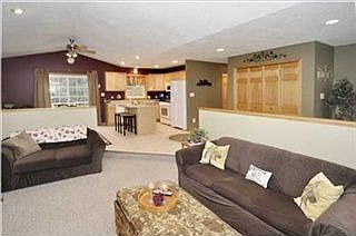 2nd image of 7421 Whistlevale Dr SW