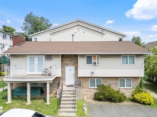 40 Calvert Drive, Monsey, NY 10952