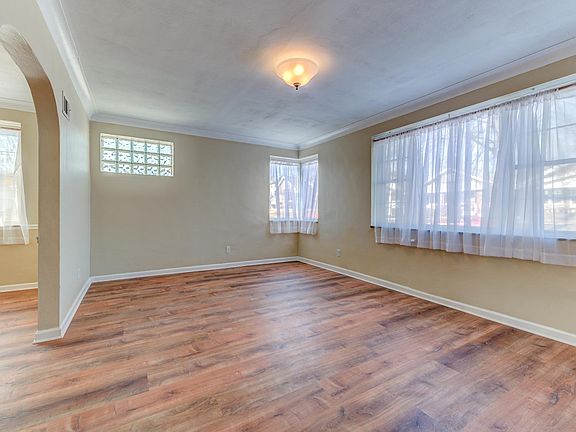 5th image of 6276 Odell St