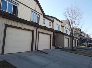337 W Copperpond Lndg SE, Calgary, AB T2Z1G6
