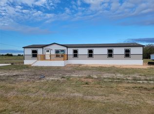 386 Largo Dr, Bonham, TX 75418