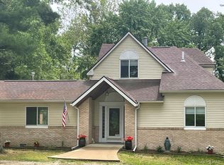 10935 E 500 N, Grovertown, IN 46531