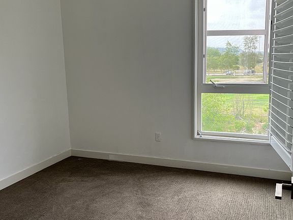 3rd image of 2700 E Chaucer St #21