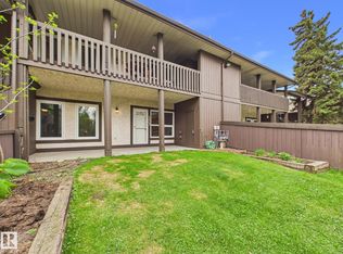Surrey Gardens, Edmonton, AB T5T 1Z3