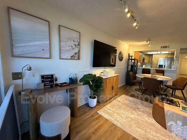 2450 Ocean Shore Blvd #3 — Photo 11