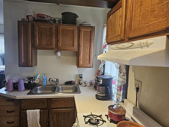 3rd image of 1218 South 10th STREET