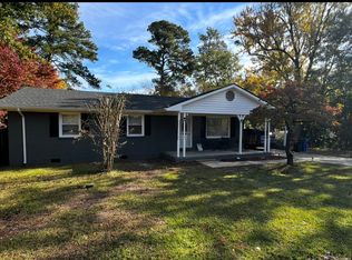 1427 Greenock Ave, Fayetteville, NC 28304