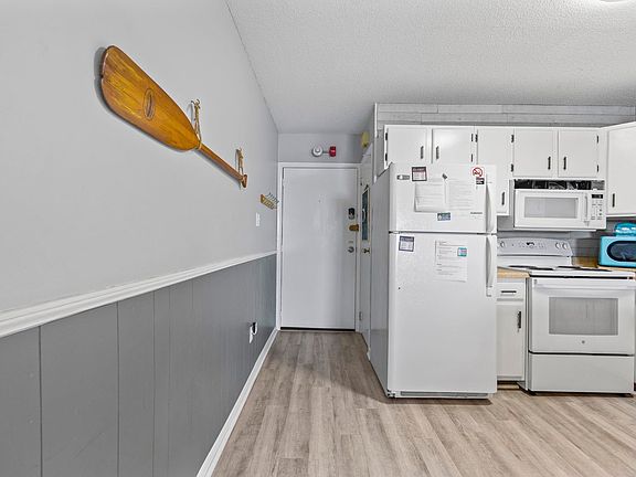 3rd image of 4801 N Ocean Blvd. #3K