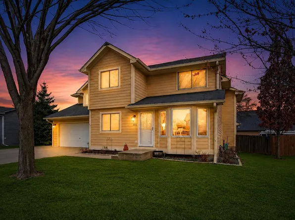 313 SW Kennybrook Dr, Grimes, IA 50111