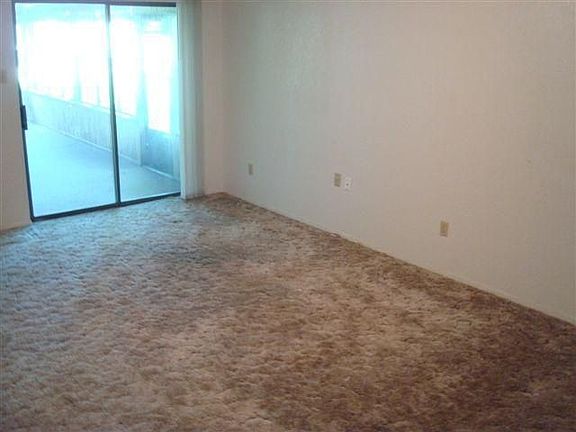 5th image of 9306 Monticello Dr
