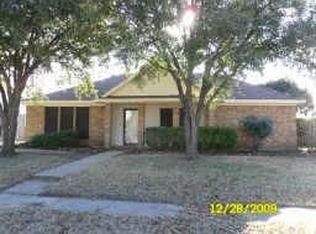 302 Jessica Dr, Garland, TX 75040