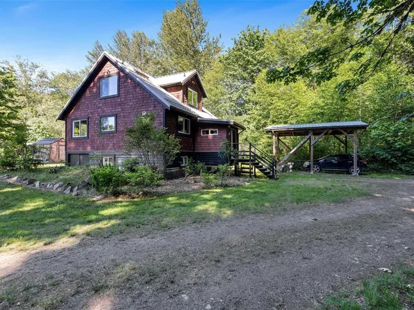 5945 Riverbottom Rd W, Lake Cowichan, BC V0R
