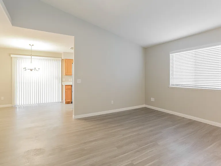 7332 Backstretch Ave — Photo 3
