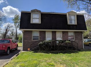 316 McClain Ave APT A, Lebanon, TN 37087