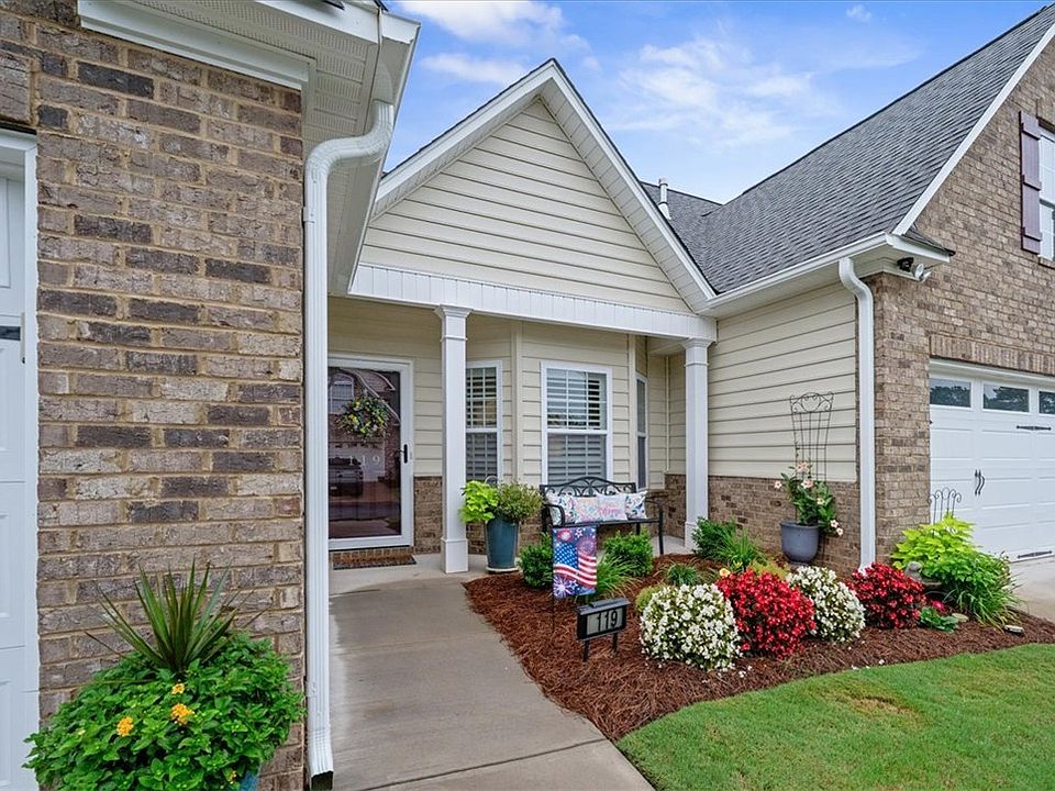 1st image of 119 Shipyard Cir